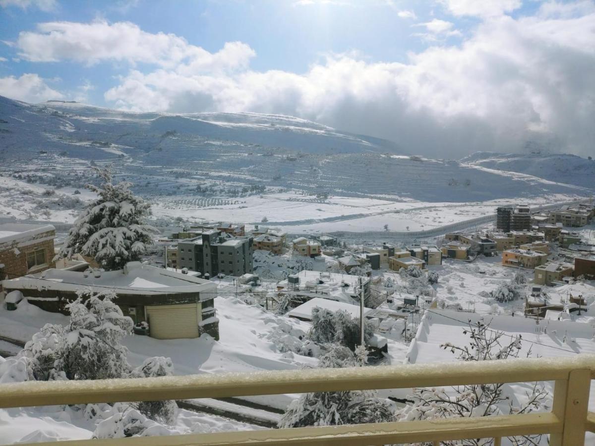 Jasmin Suites Majdal Shams Exterior photo