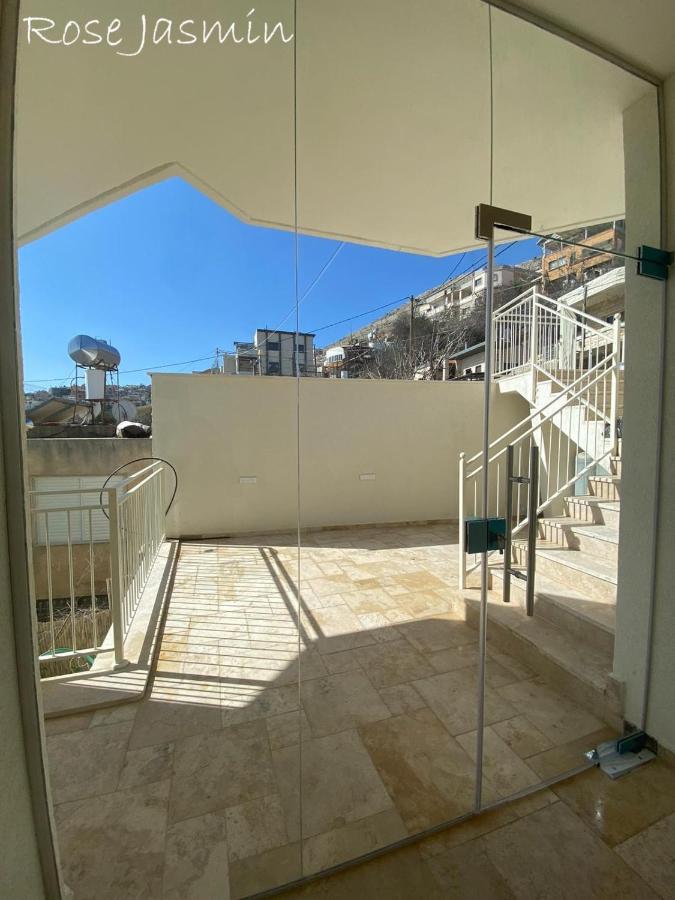 Jasmin Suites Majdal Shams Exterior photo