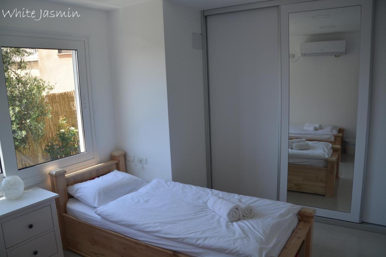 Jasmin Suites Majdal Shams Exterior photo