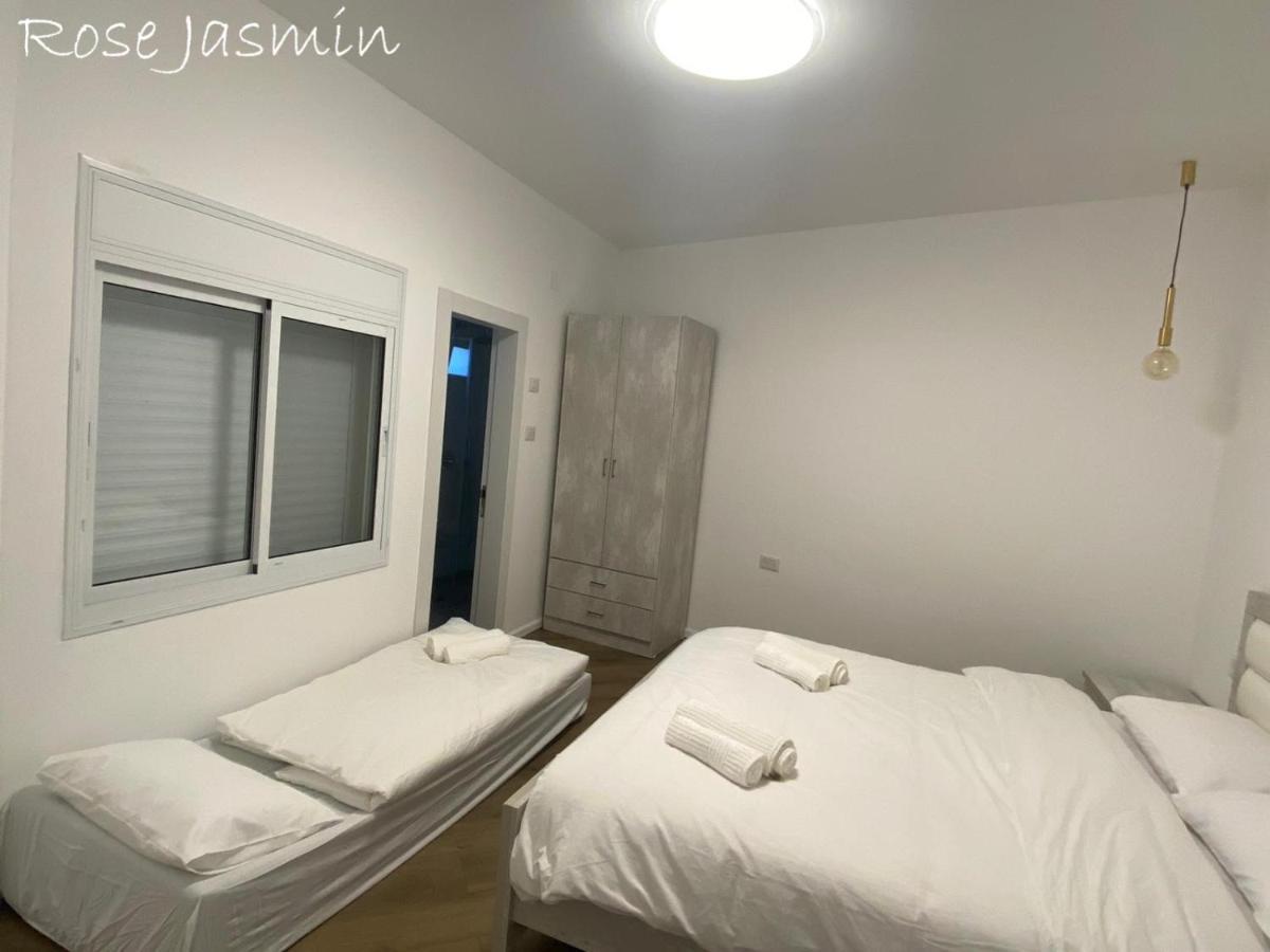 Jasmin Suites Majdal Shams Exterior photo