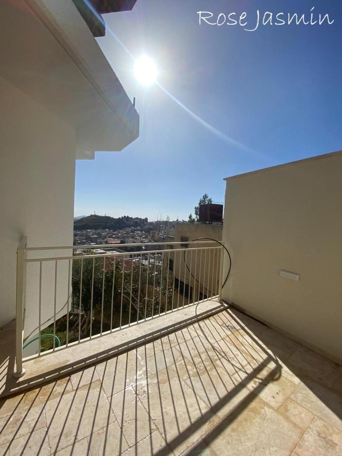 Jasmin Suites Majdal Shams Exterior photo